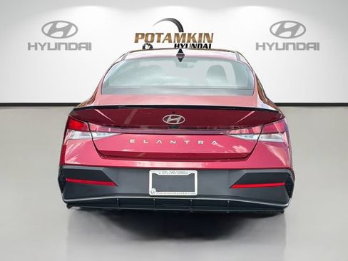 Certified 2026 Hyundai Elantra Sport FWD image 6