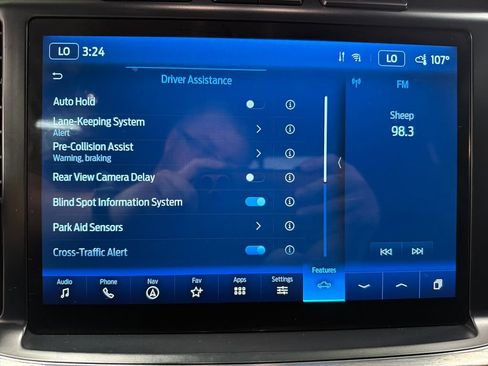 Used 2022 Ford F150 Lariat AWD/4WD image 26