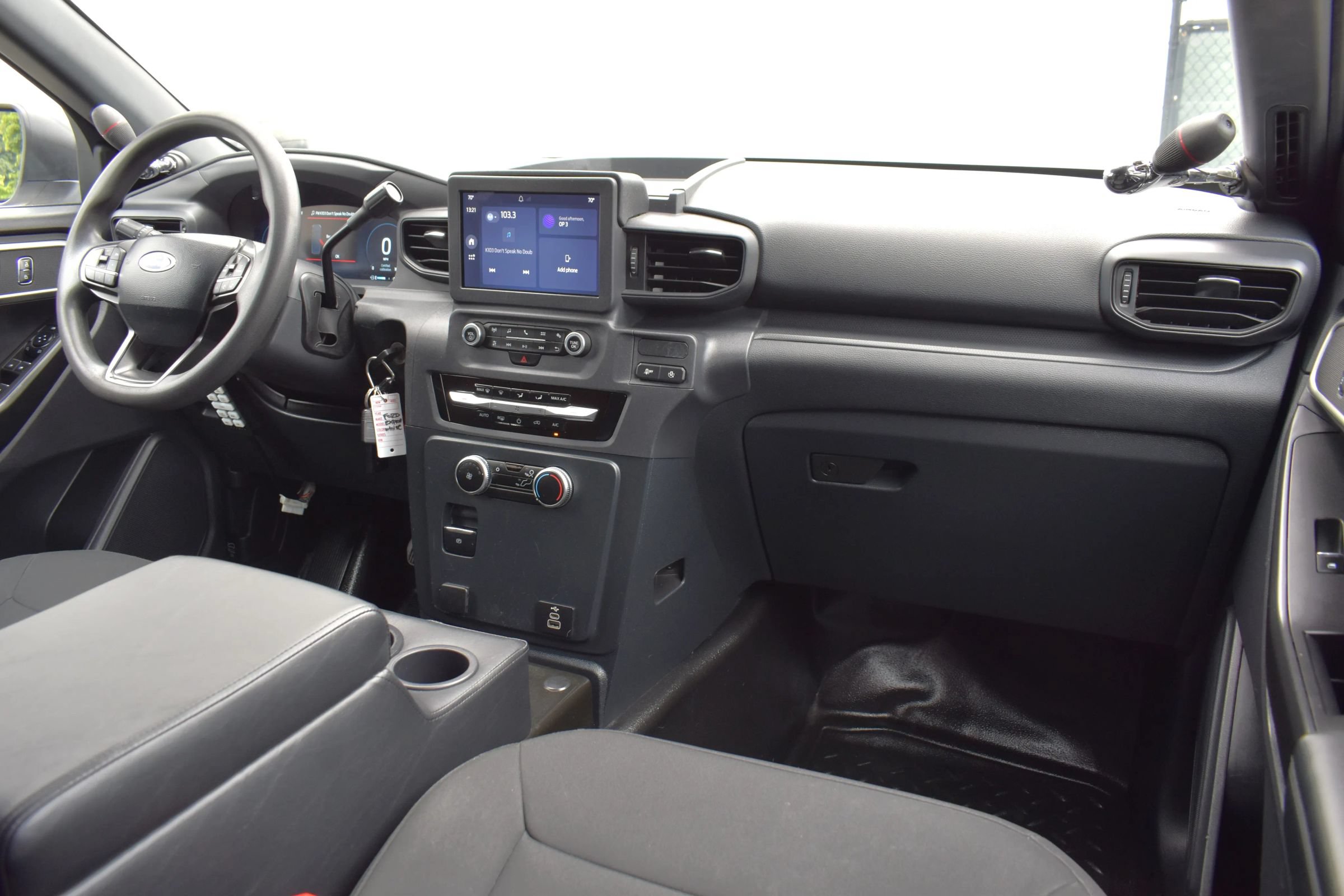 Used 2025 Ford Explorer 4WD Police Interceptor image 18