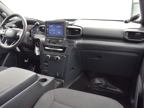 Used 2025 Ford Explorer 4WD Police Interceptor image 18