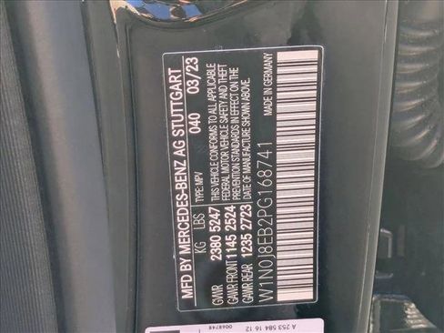 Used 2023 Mercedes-Benz GLC 300 4MATIC Coupe image 26