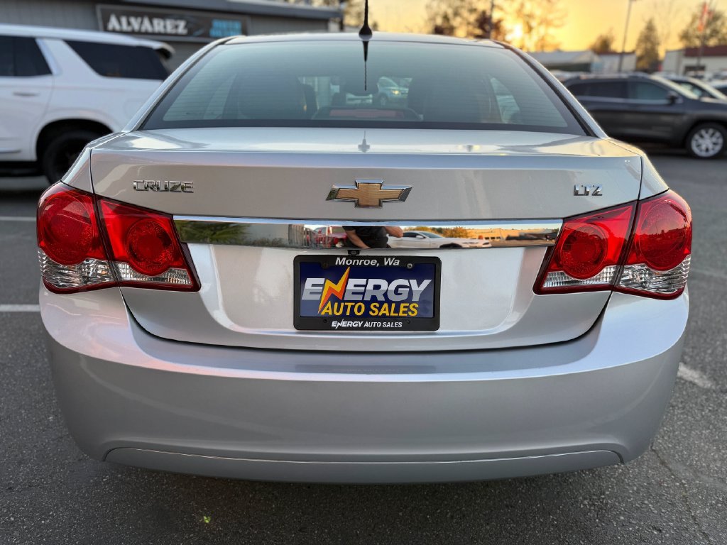 Used 2014 Chevrolet Cruze LTZ FWD image 6