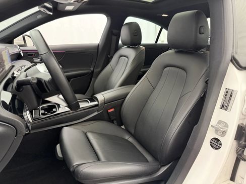 Used 2024 Mercedes-Benz CLA 250 4MATIC image 8