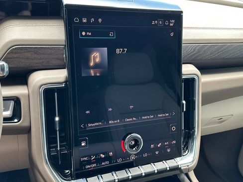 New 2026 GMC Yukon Denali AWD/4WD image 19