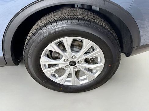 Used 2023 Ford Escape Active image 29