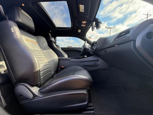 Used 2016 Dodge Challenger R/T Plus image 13