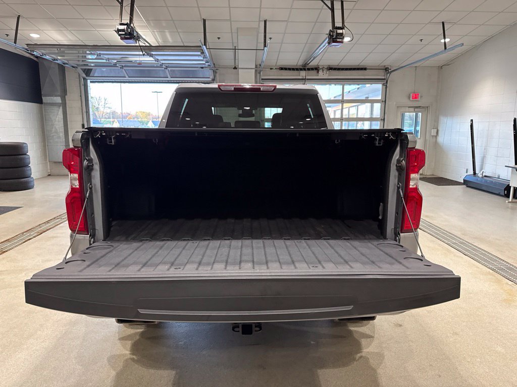 Used 2024 Chevrolet Silverado 1500 RST AWD/4WD image 18