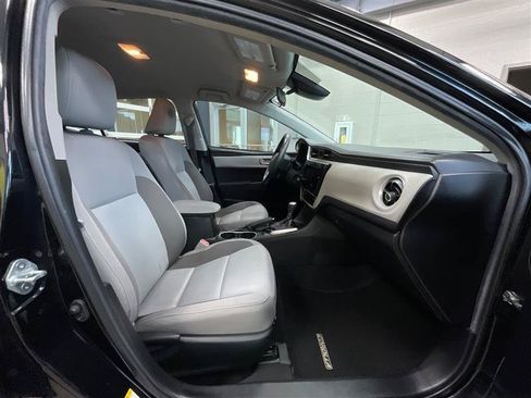 Used 2019 Toyota Corolla LE FWD image 28
