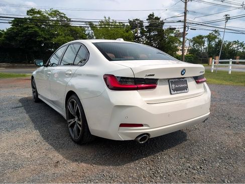 Used 2023 BMW 330i xDrive Sedan w/ Driving Assistance Package AWD/4WD image 8