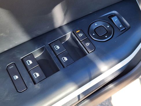 New 2025 Kia K4 GT-Line w/ GT-Line Sunroof Package image 7