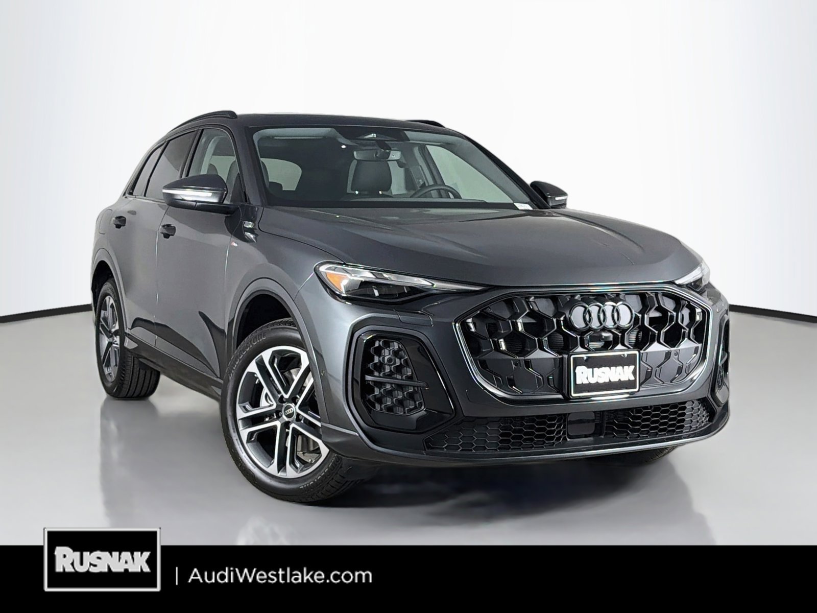 New 2026 Audi Q5 2.0T AWD/4WD image 1