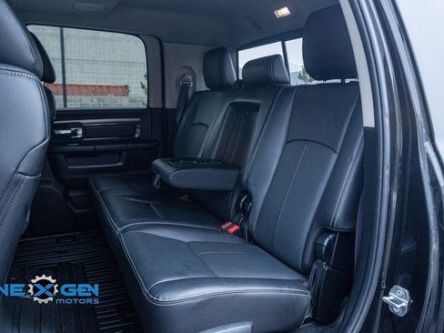 Used 2018 RAM 3500 Laramie w/ Sport Appearance Group image 32