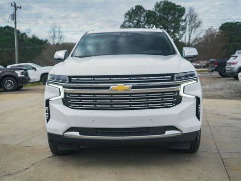 Used 2023 Chevrolet Suburban Premier image 26