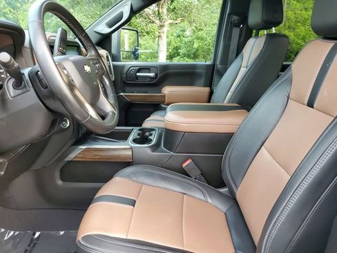 Used 2023 Chevrolet Silverado 3500 High Country AWD/4WD image 19