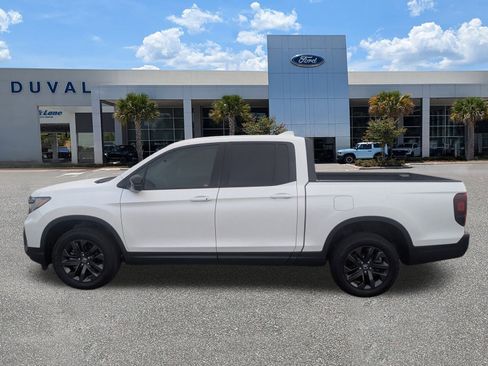 Used 2024 Honda Ridgeline Sport image 7