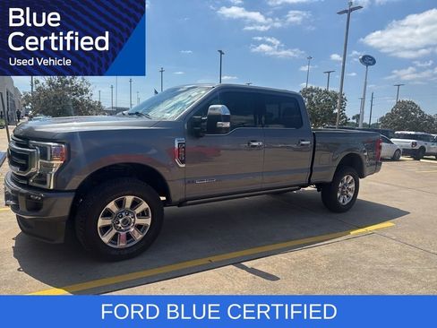 Used 2021 Ford F250 Platinum w/ FX4 Off-Road Package AWD/4WD image 3