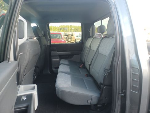 New 2026 Ford F250 XLT w/ XLT Premium Package image 18