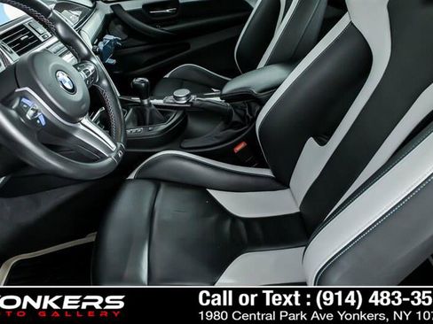 Used 2020 BMW M4 Coupe w/ Competition Package image 8