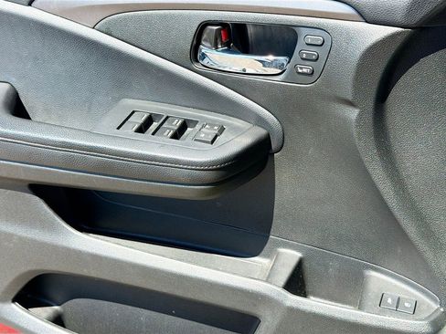 Used 2022 Honda Pilot Special Edition image 16