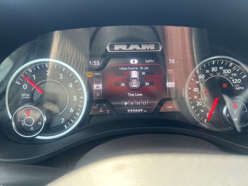 Used 2023 RAM 1500 Big Horn image 27