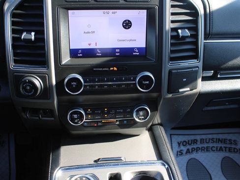 Used 2021 Ford Expedition XLT AWD/4WD image 15