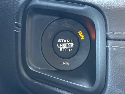 Used 2024 Jeep Wrangler High Altitude AWD/4WD image 23