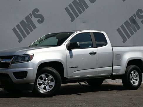 Used 2020 Chevrolet Colorado W/T RWD image 1