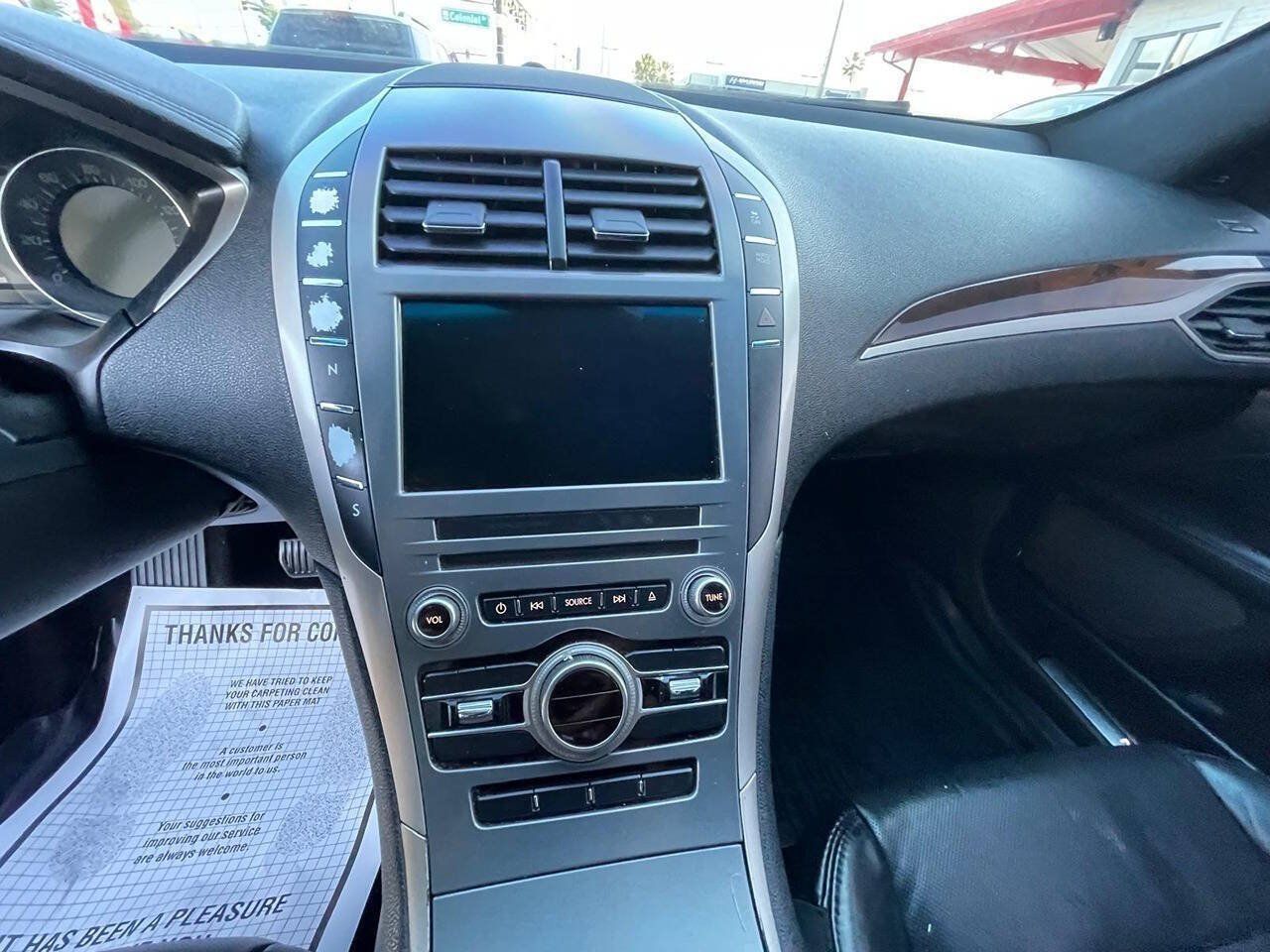 Used 2017 Lincoln MKZ Reserve FWD image 19