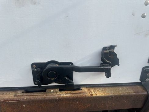 Used 2003 Chevrolet Express 3500 image 12