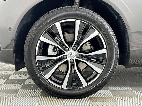 Used 2025 Volvo XC60 B5 Plus w/ Protection Package Premier image 26