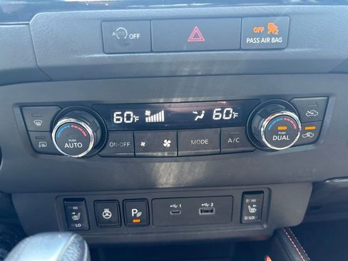 Used 2023 Nissan Frontier PRO-4X w/ Pro Convenience Package AWD/4WD image 23