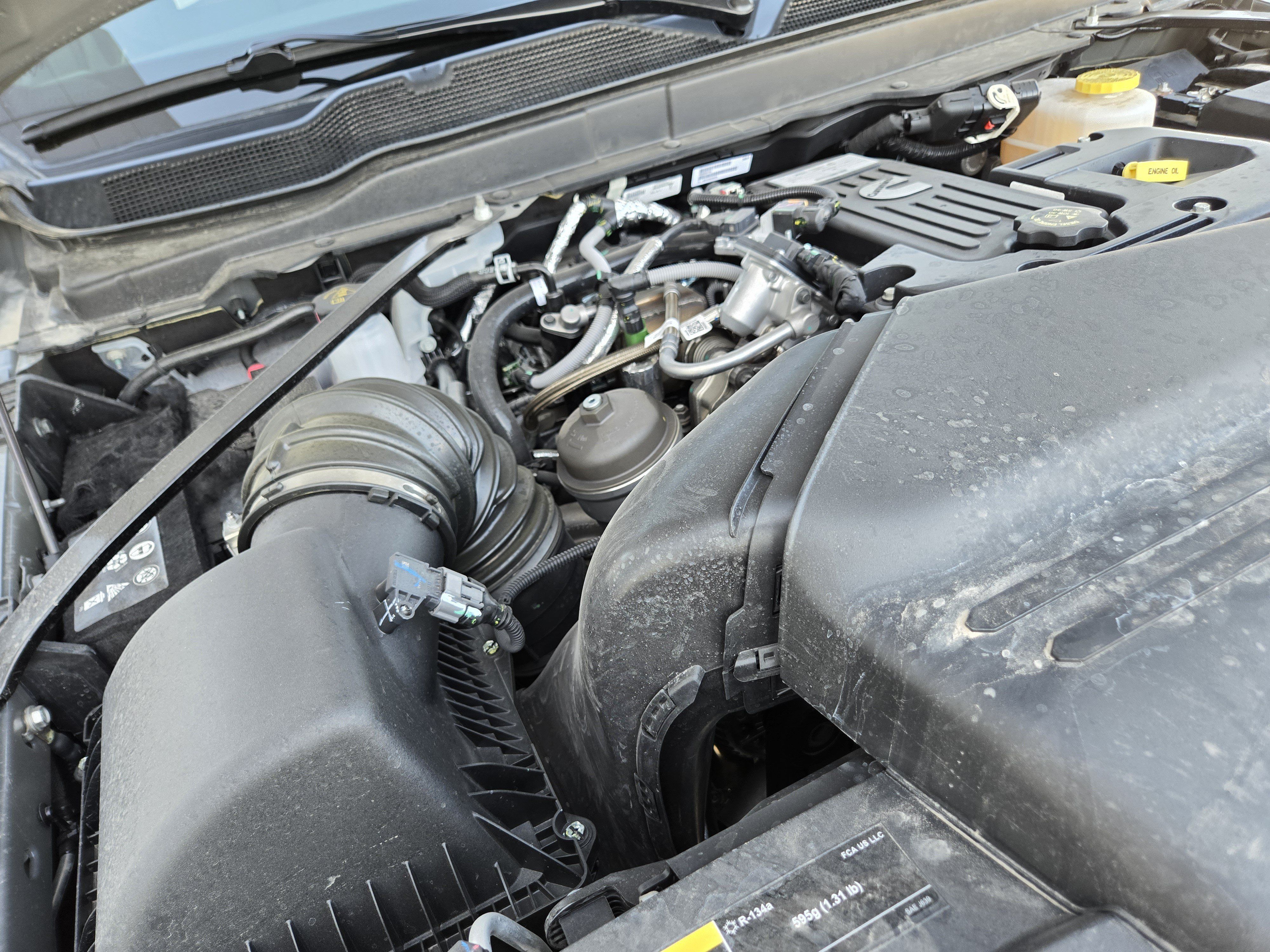 New 2026 RAM 3500 Laramie AWD/4WD image 22