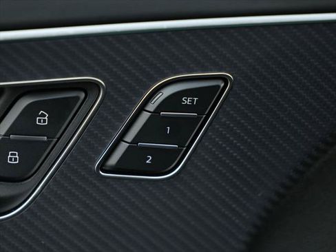 Certified 2026 Audi Q7 3.0T Prestige AWD/4WD image 16