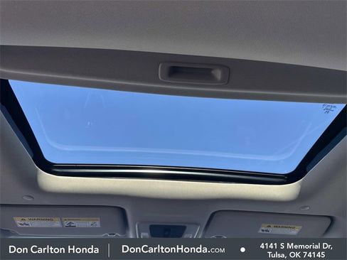 New 2026 Honda HR-V EX-L image 17