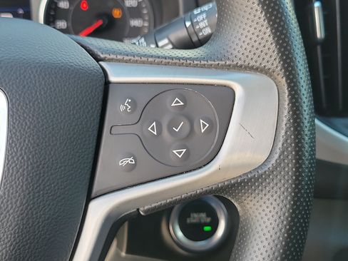 Used 2023 GMC Terrain SLE w/ Driver Convenience Package FWD image 21