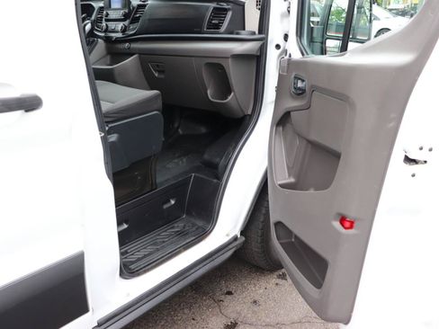 Used 2020 Ford Transit 250 Medium Roof w/ Exterior Upgrade Package RWD image 15