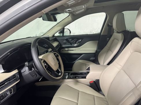 New 2026 Lincoln Corsair Premiere image 20