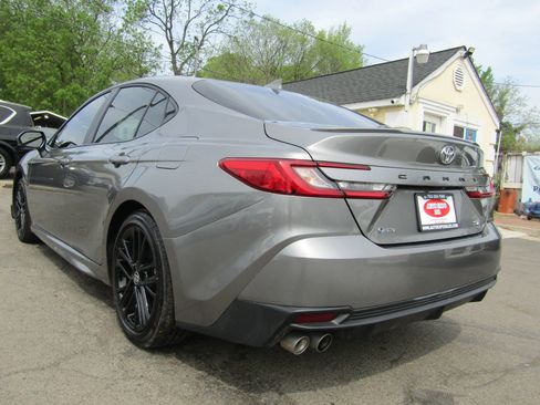 Used 2026 Toyota Camry SE w/ Multimedia Upgrade Package image 5