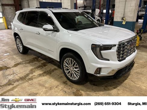 New 2026 GMC Acadia Denali w/ Super Cruise Package AWD/4WD image 10