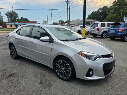 Used 2016 Toyota Corolla S FWD image 4