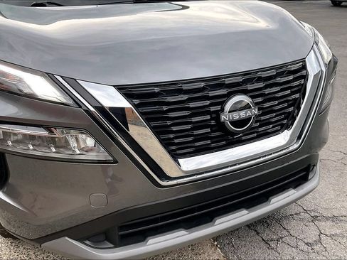 Used 2023 Nissan Rogue SV AWD/4WD image 29