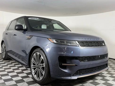 Used 2025 Land Rover Range Rover Sport Dynamic SE AWD/4WD image 10