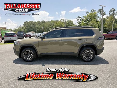New 2026 Jeep Cherokee Laredo AWD/4WD image 7