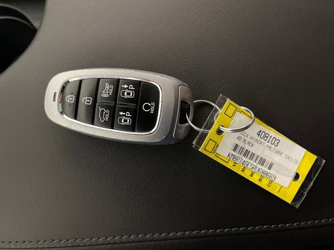 Certified 2024 Hyundai Palisade Calligraphy FWD image 26