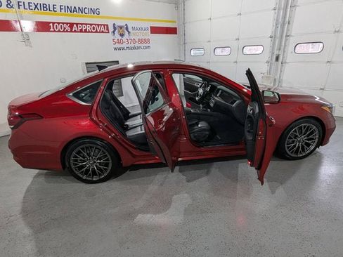 Used 2019 Genesis G80 3.3T Sport image 16