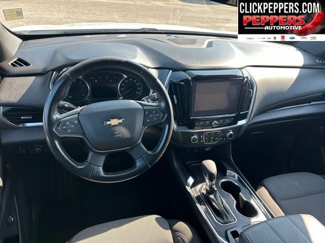 Used 2022 Chevrolet Traverse LT AWD/4WD image 9