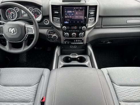 New 2026 RAM 1500 4x4 Crew Cab image 12