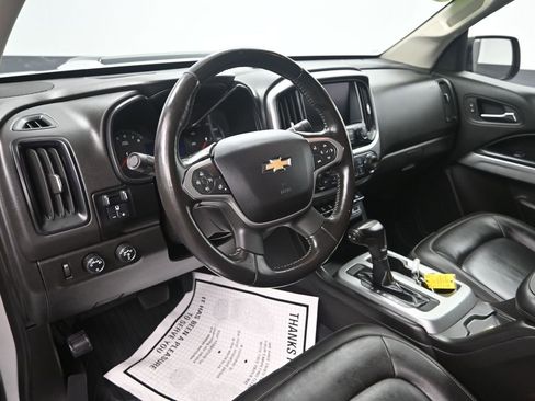 Used 2019 Chevrolet Colorado ZR2 image 12