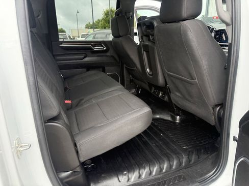 Used 2024 Chevrolet Silverado 2500 LT w/ Convenience Package AWD/4WD image 29