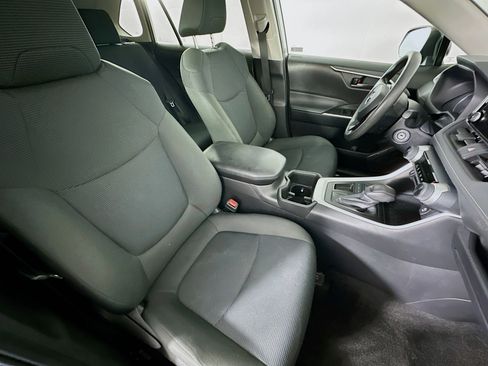 Used 2024 Toyota RAV4 LE image 30